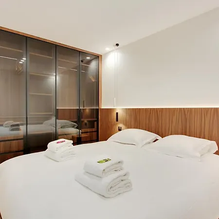 Stunning Apartment With View At The Very Heart Of Paris Exterior photo